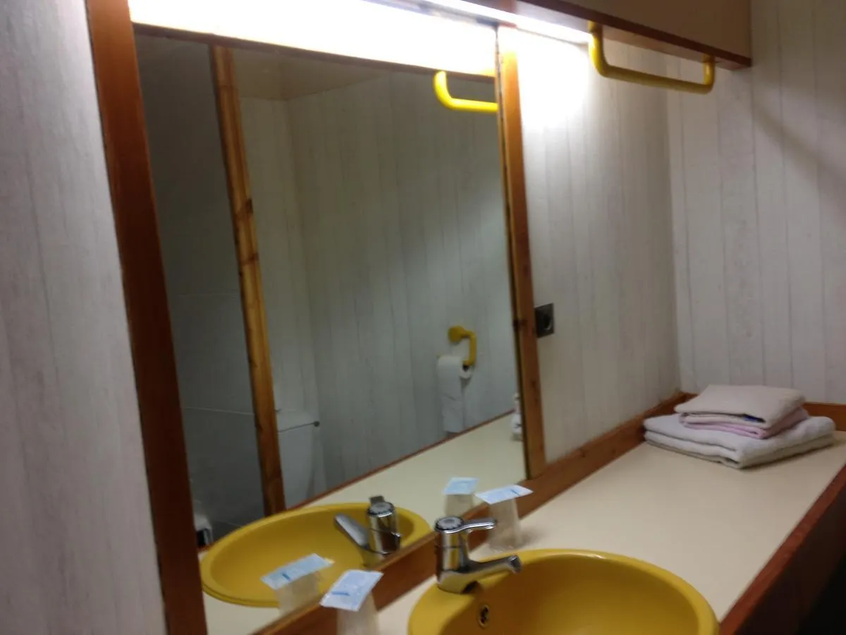 ***  Hotel Cartusia Sarcenas France
