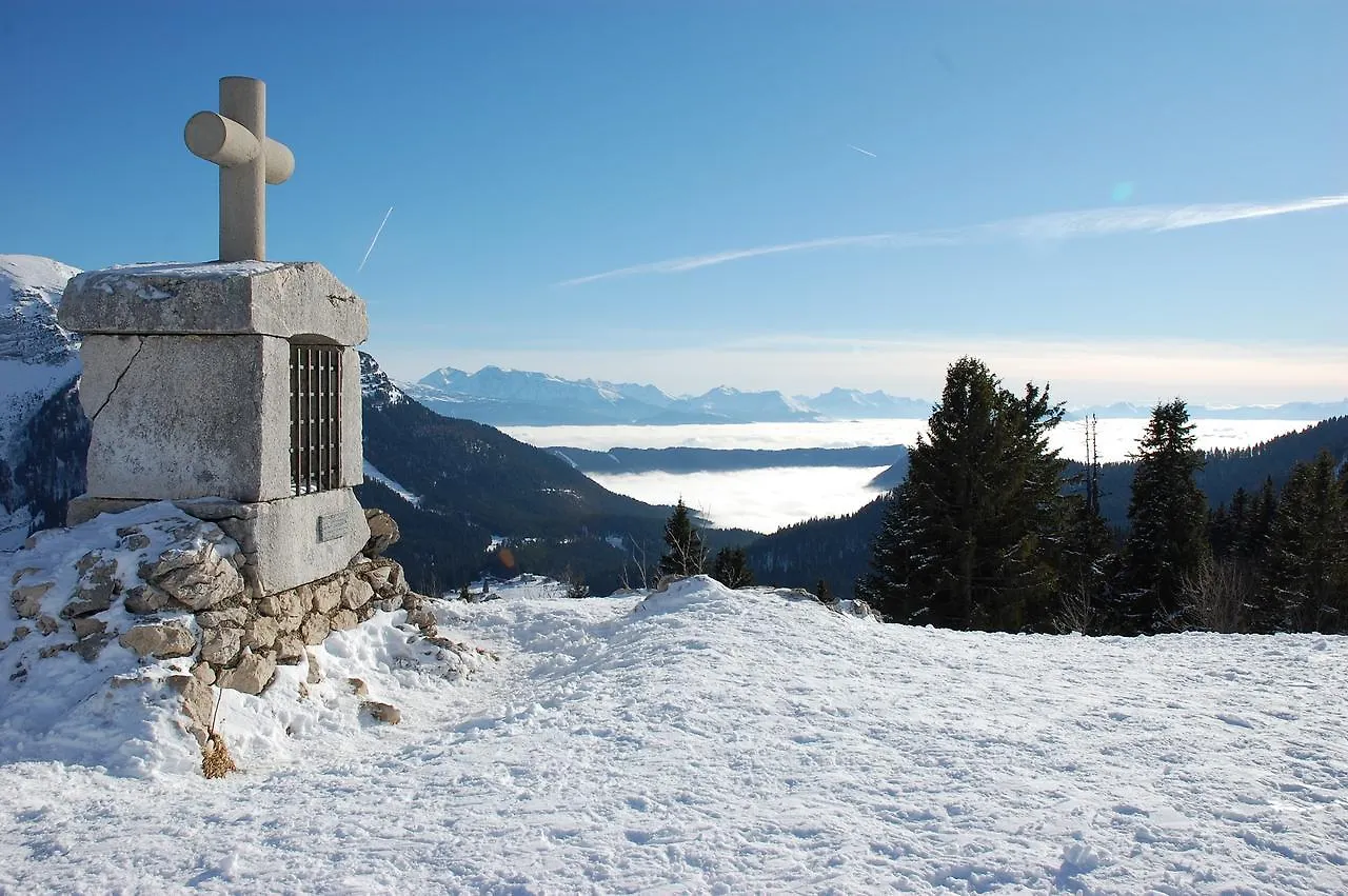 Hotel Cartusia Sarcenas 3*,  France