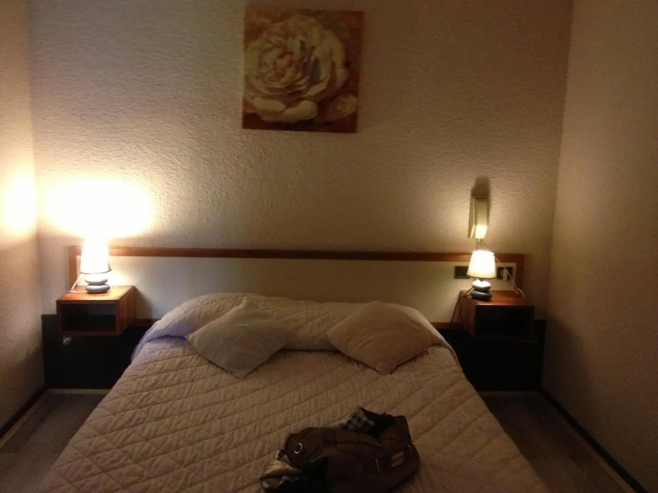 Hotel Cartusia Sarcenas